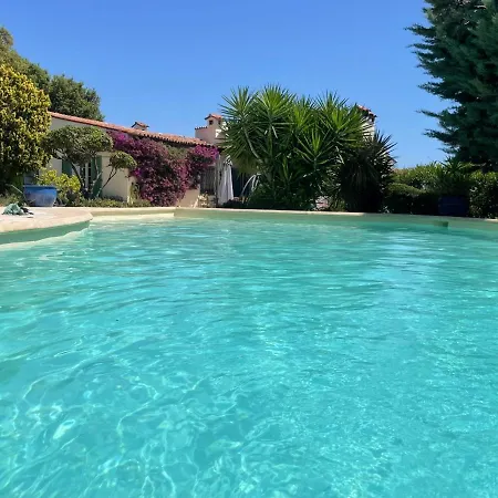 Domaine Des Tuilieres Avec Piscine * Vallauris