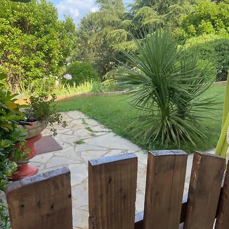 Domaine Des Tuilieres Avec Piscine Vallauris